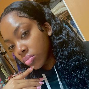 Meet your Posher, Kasshay